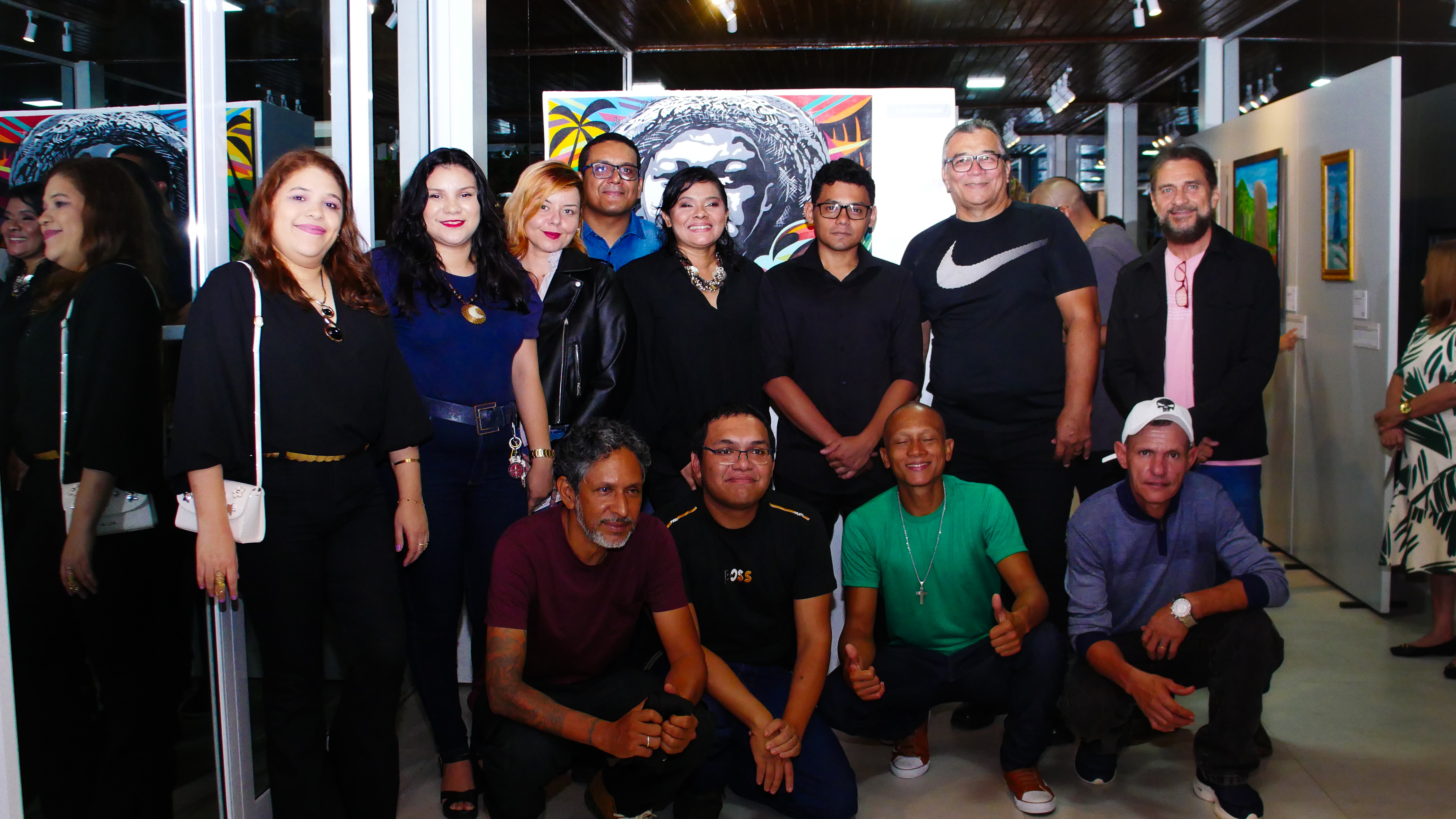 Exposição Além dos Verdes — abertura com convidados